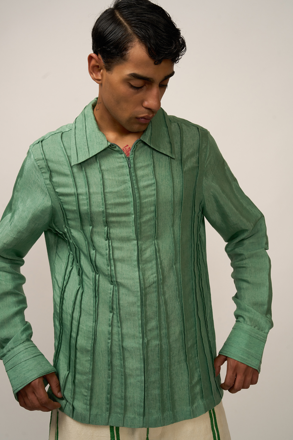PLEATED SHIRT