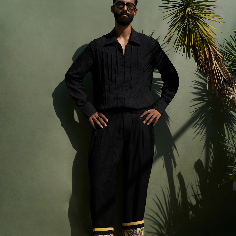 TAILORED PLEATED PANT