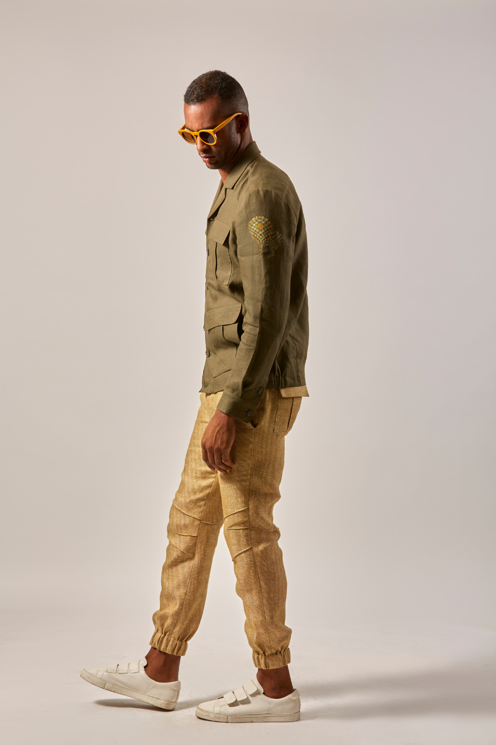 BALLOON UTILITY SHACKET