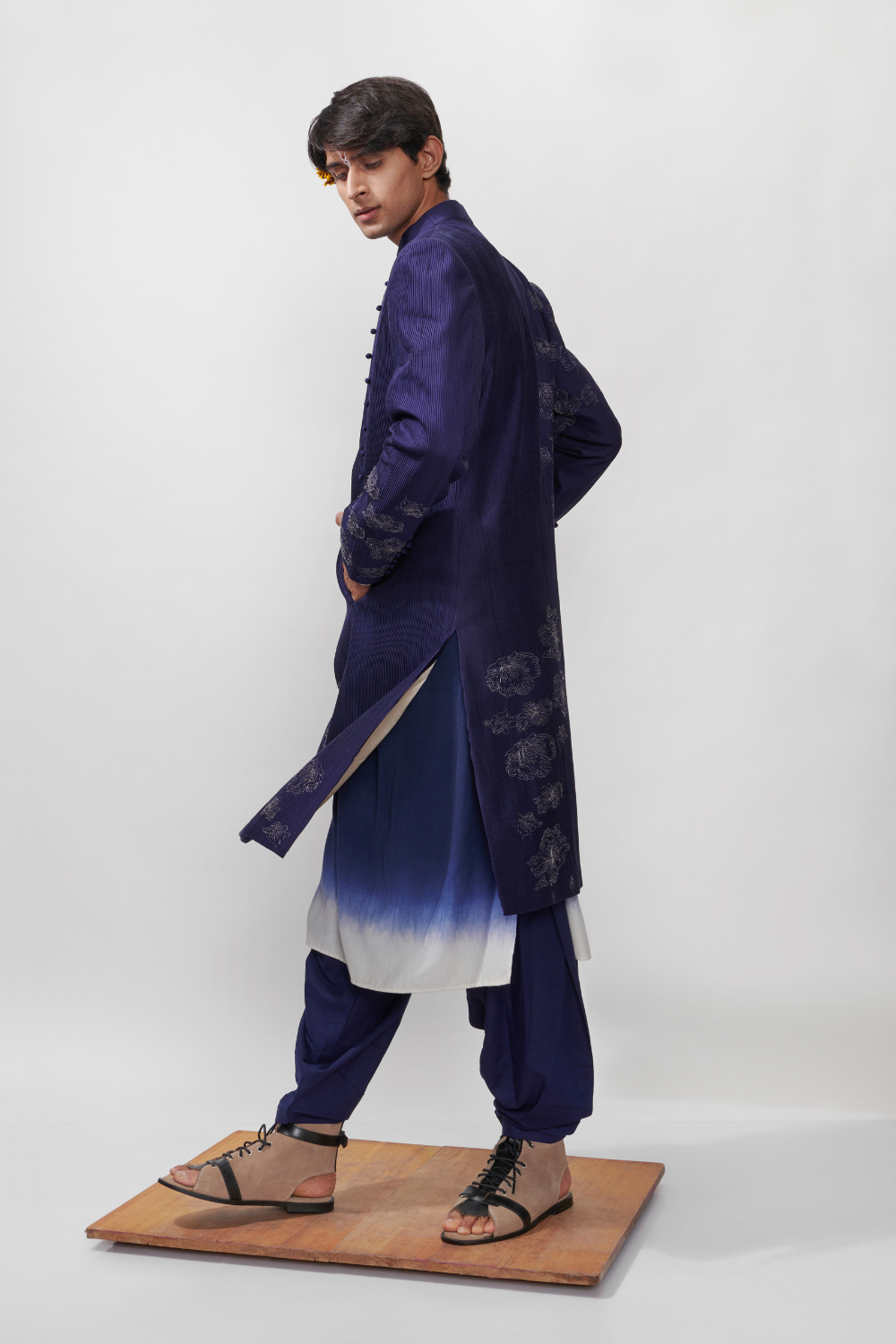 NOOR PIN TUCKED ACHKAN