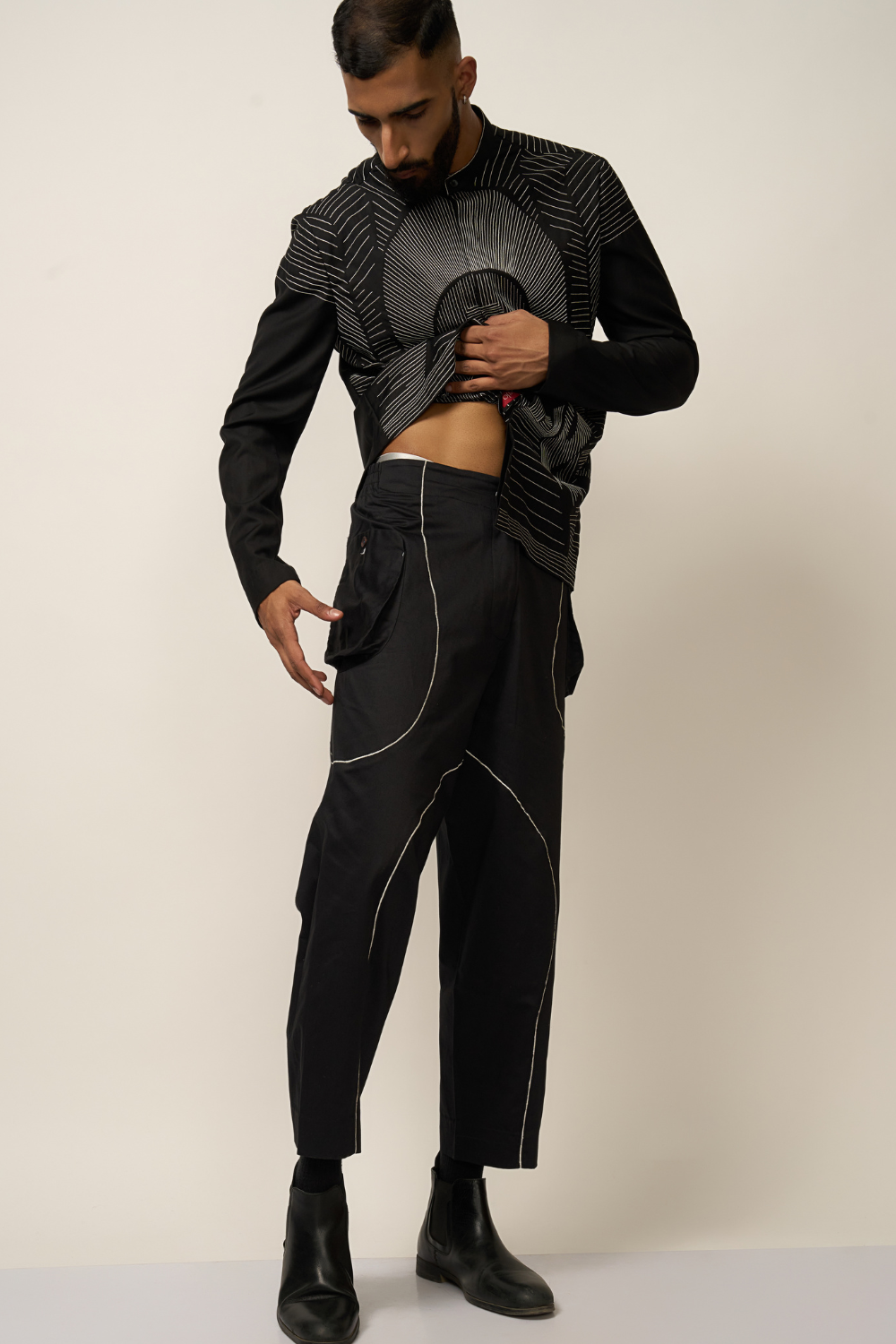 CONTOUR PIPING TROUSER